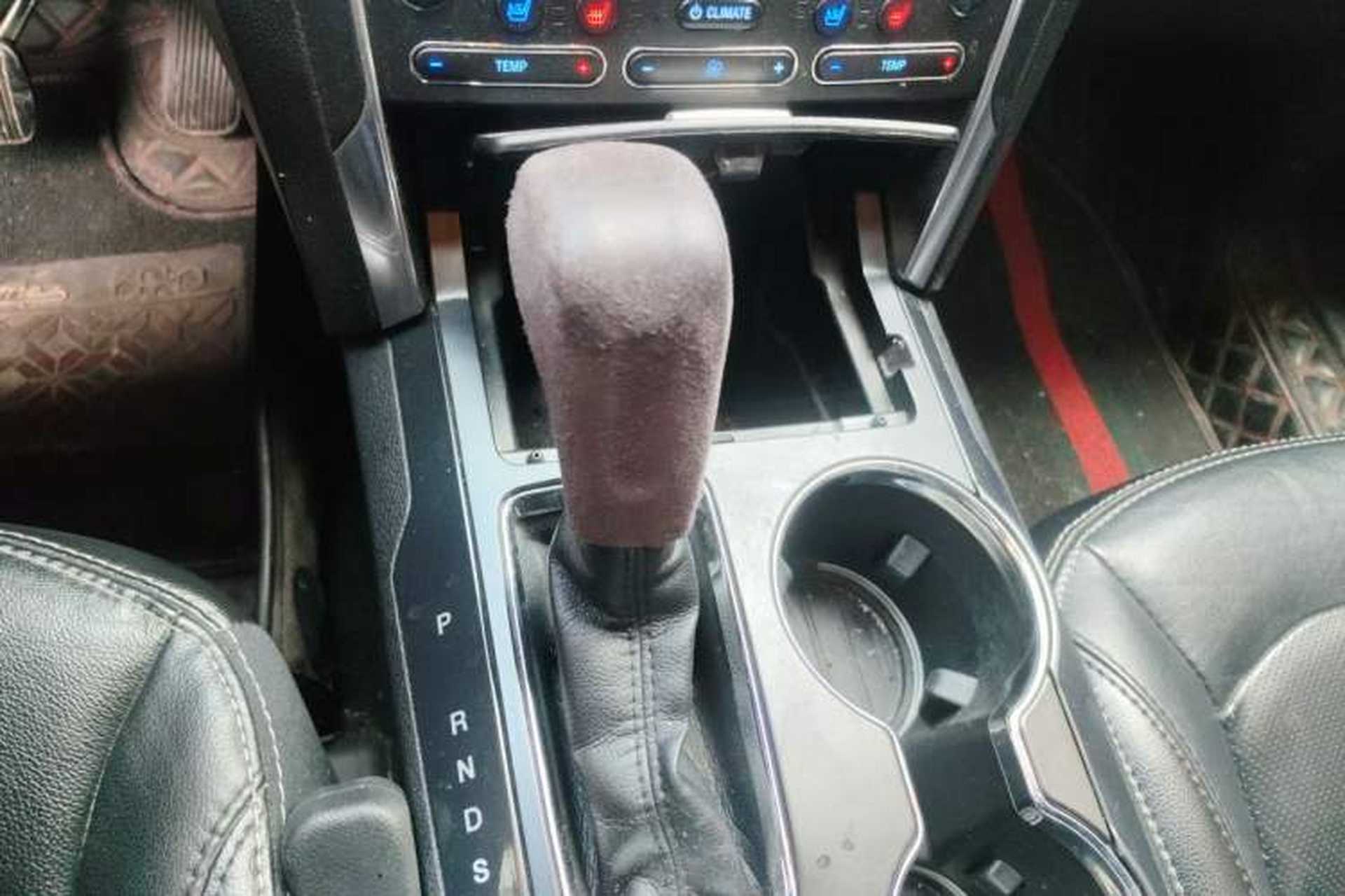Used Ford Explorer 2017 2.3T Elite Edition Gear Lever