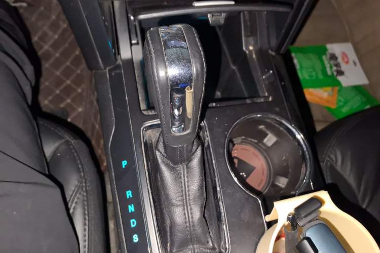 Used Ford Explorer 2017 2.3T Fashion Edition Gear Lever