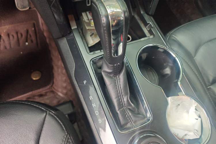 Used Ford Explorer 2017 2.3T Fashion Edition Gear Lever
