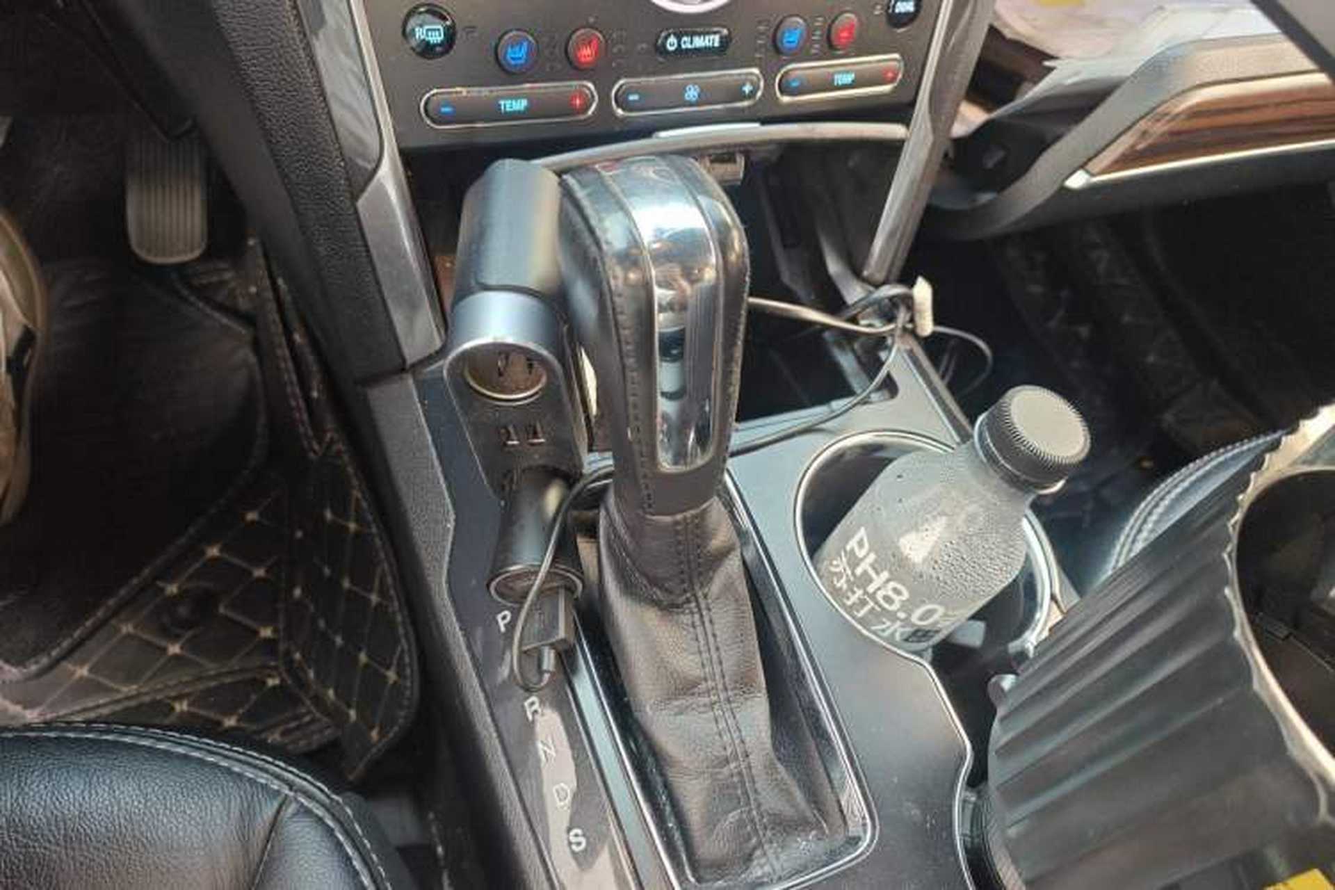 Used Ford Explorer 2017 2.3T Elite Edition Gear Lever