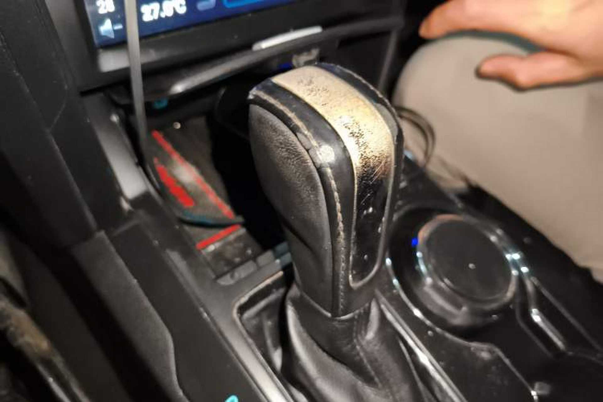 Used Ford Explorer 2017 2.3T Fashion Edition Gear Lever