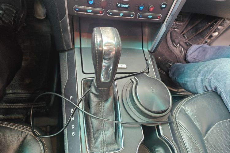 Used Ford Explorer 2017 3.5T Elite Edition Gear Lever