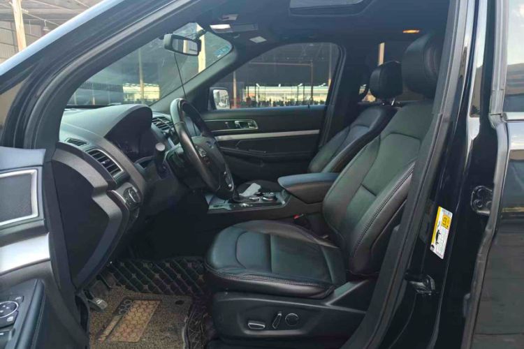 Used Ford Explorer 2017 2.3T Fashion Edition Interior 2
