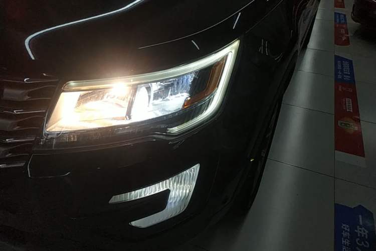 Used Ford Explorer 2017 2.3T Elite Edition Left Front Headlight