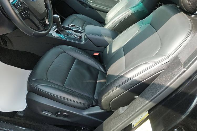 Used Ford Explorer 2017 2.3T Fashion Edition Left Front Seat