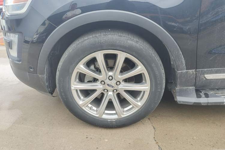 Used Ford Explorer 2017 2.3T Elite Edition Left Front Wheel Hub
