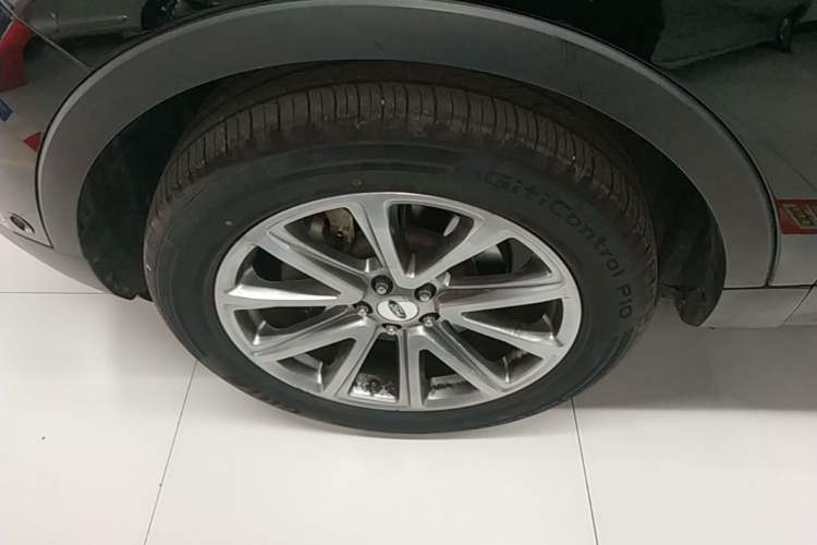 Used Ford Explorer 2017 2.3T Elite Edition Left Front Wheel Hub