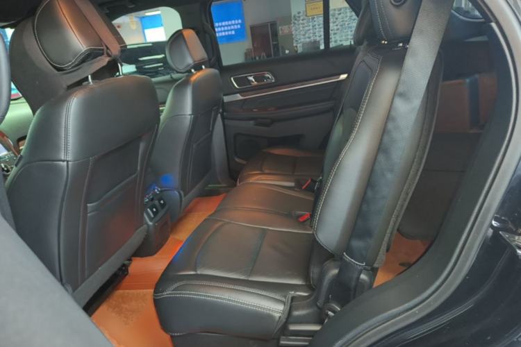 Used Ford Explorer 2017 2.3T Elite Edition Left Rear Seat