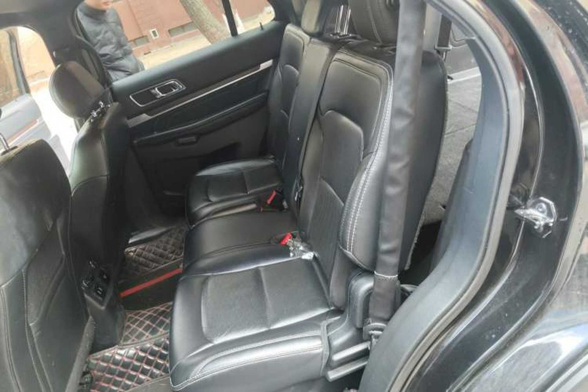 Used Ford Explorer 2017 2.3T Elite Edition Left Rear Seat