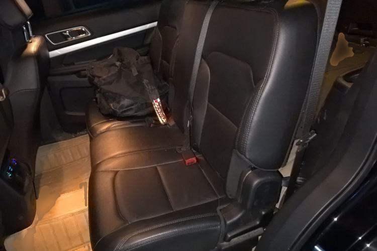 Used Ford Explorer 2017 2.3T Fashion Edition Left Rear Seat