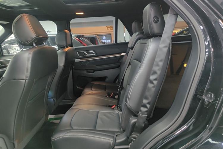 Used Ford Explorer 2017 2.3T Elite Edition Left Rear Seat