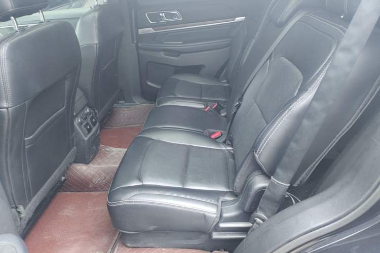 Used Ford Explorer 2017 2.3T Elite Edition Left Rear Seat