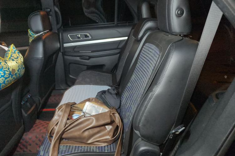 Used Ford Explorer 2017 2.3T Fashion Edition Left Rear Seat