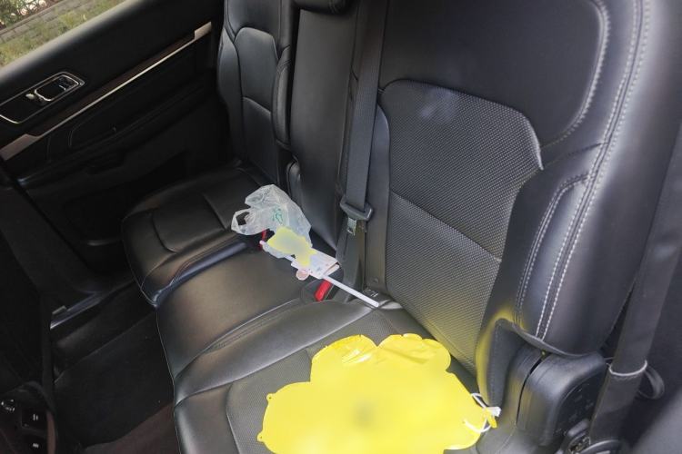 Used Ford Explorer 2017 2.3T Elite Edition Left Rear Seat