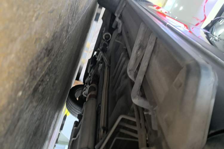 Used Ford Explorer 2017 2.3T Elite Edition Left Side Sill