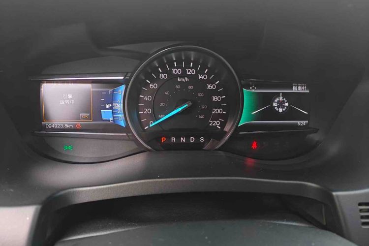 Used Ford Explorer 2017 2.3T Fashion Edition Odometer Close Up