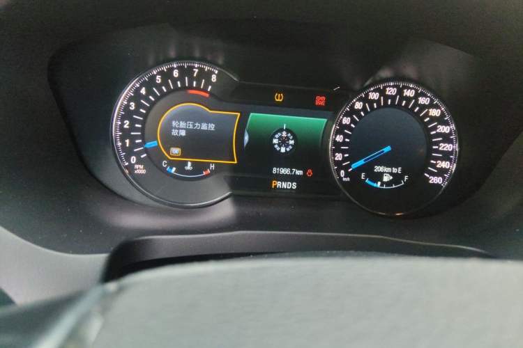 Used Ford Explorer 2017 3.5T Platinum Edition Odometer Close Up