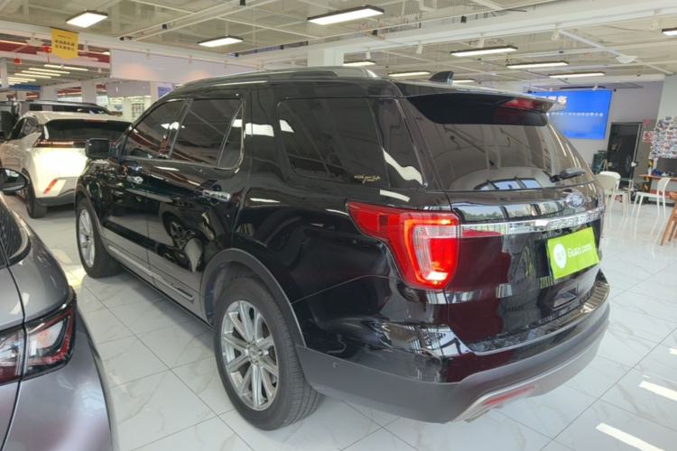 Used Ford Explorer 2017 2.3T Elite Edition Rear Left 45 Deg