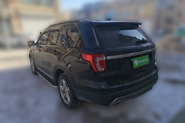 Used Ford Explorer 2017 2.3T Fashion Edition Rear Left 45 Deg