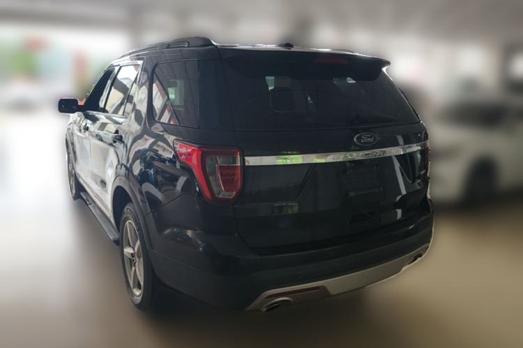 Used Ford Explorer 2017 2.3T Fashion Edition Rear Left 45 Deg