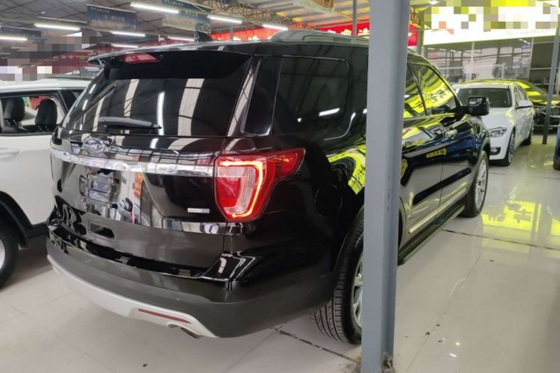 Used Ford Explorer 2017 2.3T Elite Edition Rear Right 45 Deg