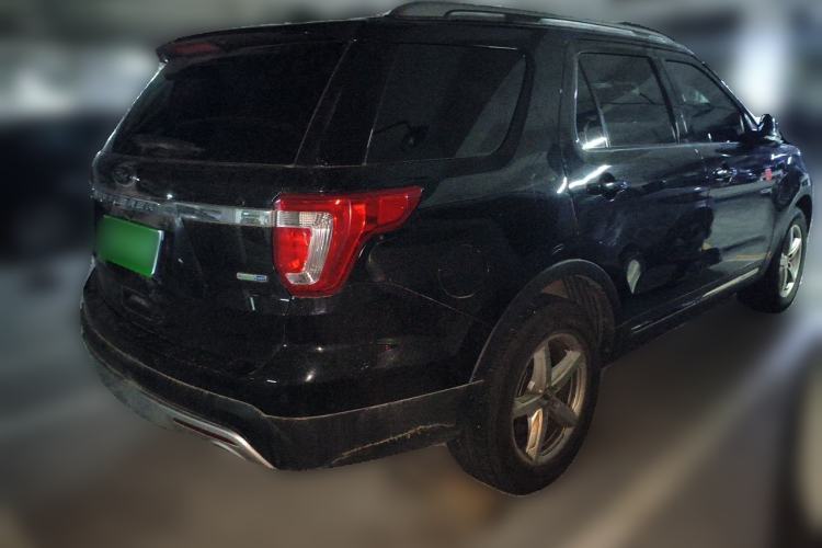 Used Ford Explorer 2017 2.3T Fashion Edition Rear Right 45 Deg