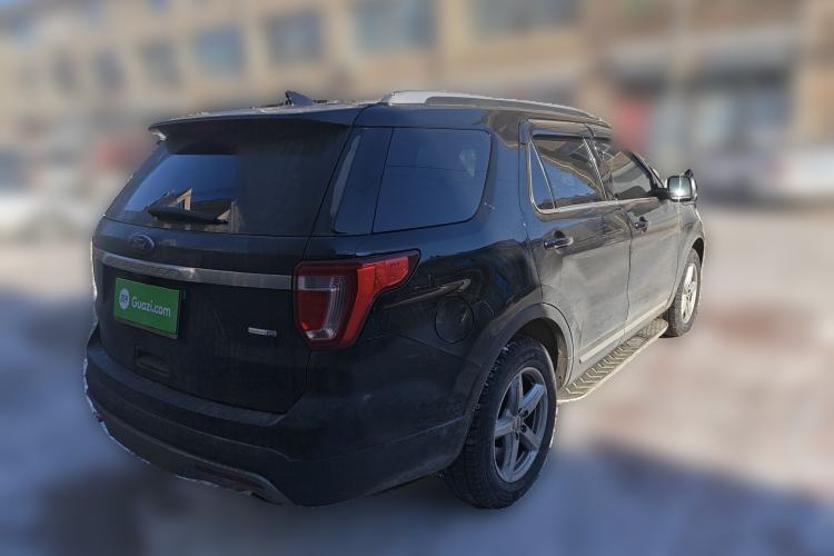 Used Ford Explorer 2017 2.3T Fashion Edition Rear Right 45 Deg