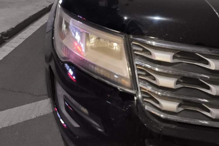 Used Ford Explorer 2017 2.3T Fashion Edition Right Front Headlight