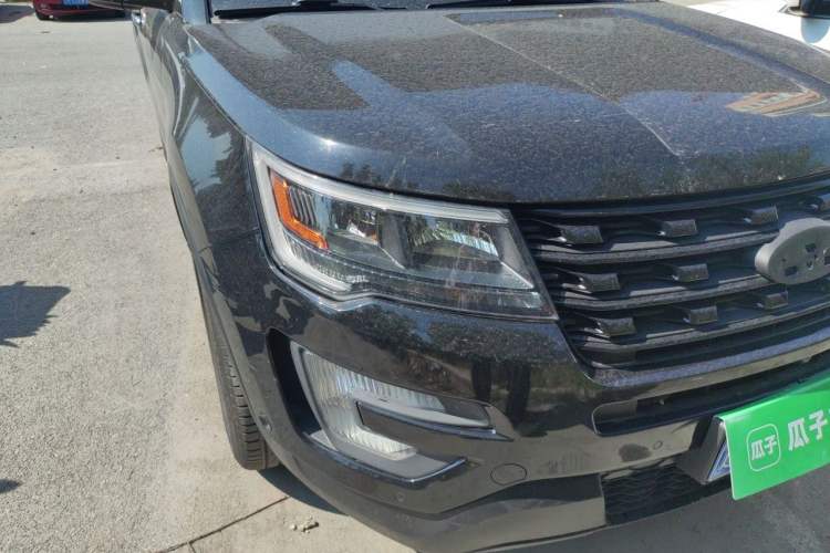 Used Ford Explorer 2017 2.3T Elite Edition Right Front Headlight