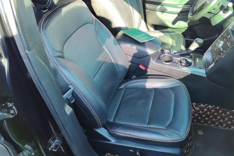 Used Ford Explorer 2017 2.3T Elite Edition Right Front Seat