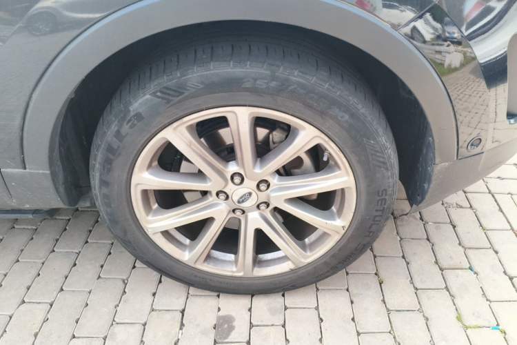 Used Ford Explorer 2017 2.3T Elite Edition Right Front Wheel Hub