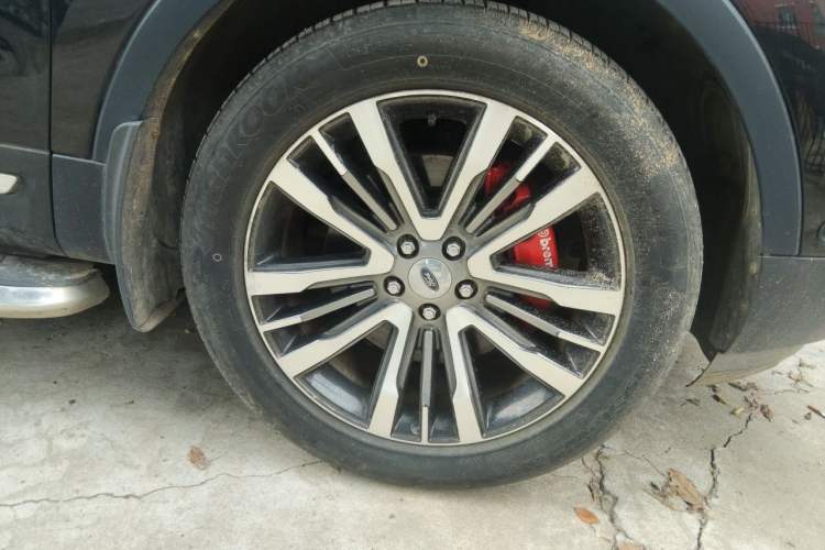 Used Ford Explorer 2017 3.5T Platinum Edition Right Front Wheel Hub