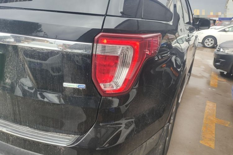 Used Ford Explorer 2017 2.3T Elite Edition Right Rear Taillight