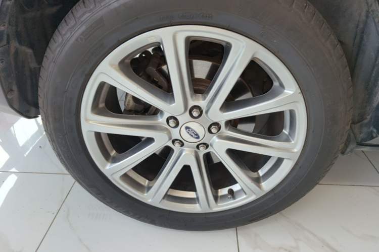 Used Ford Explorer 2017 2.3T Elite Edition Right Rear Wheel Hub