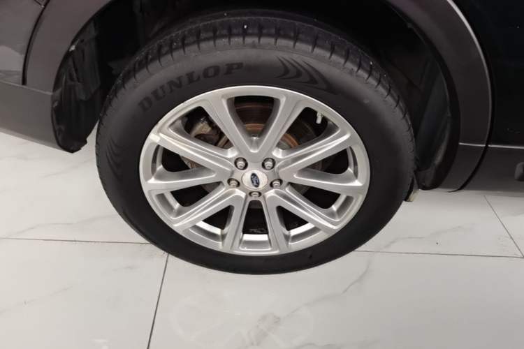 Used Ford Explorer 2017 2.3T Elite Edition Right Rear Wheel Hub
