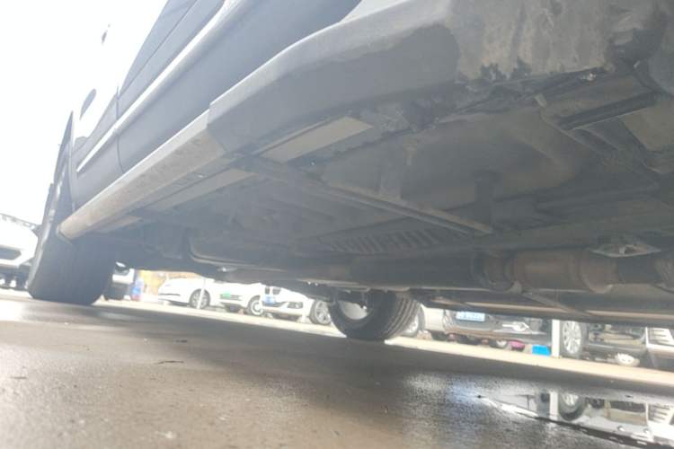 Used Ford Explorer 2017 2.3T Elite Edition Right Side Sill