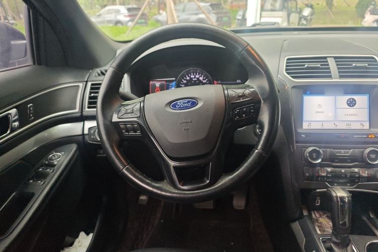 Used Ford Explorer 2017 2.3T Fashion Edition Steering Wheel