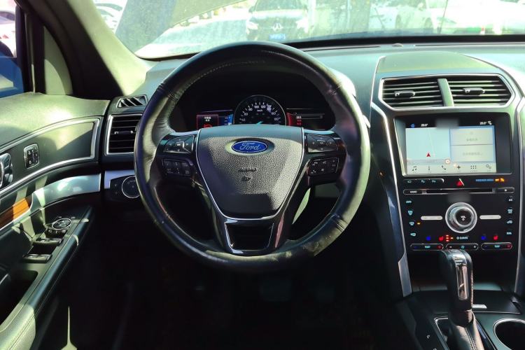 Used Ford Explorer 2017 2.3T Elite Edition Steering Wheel