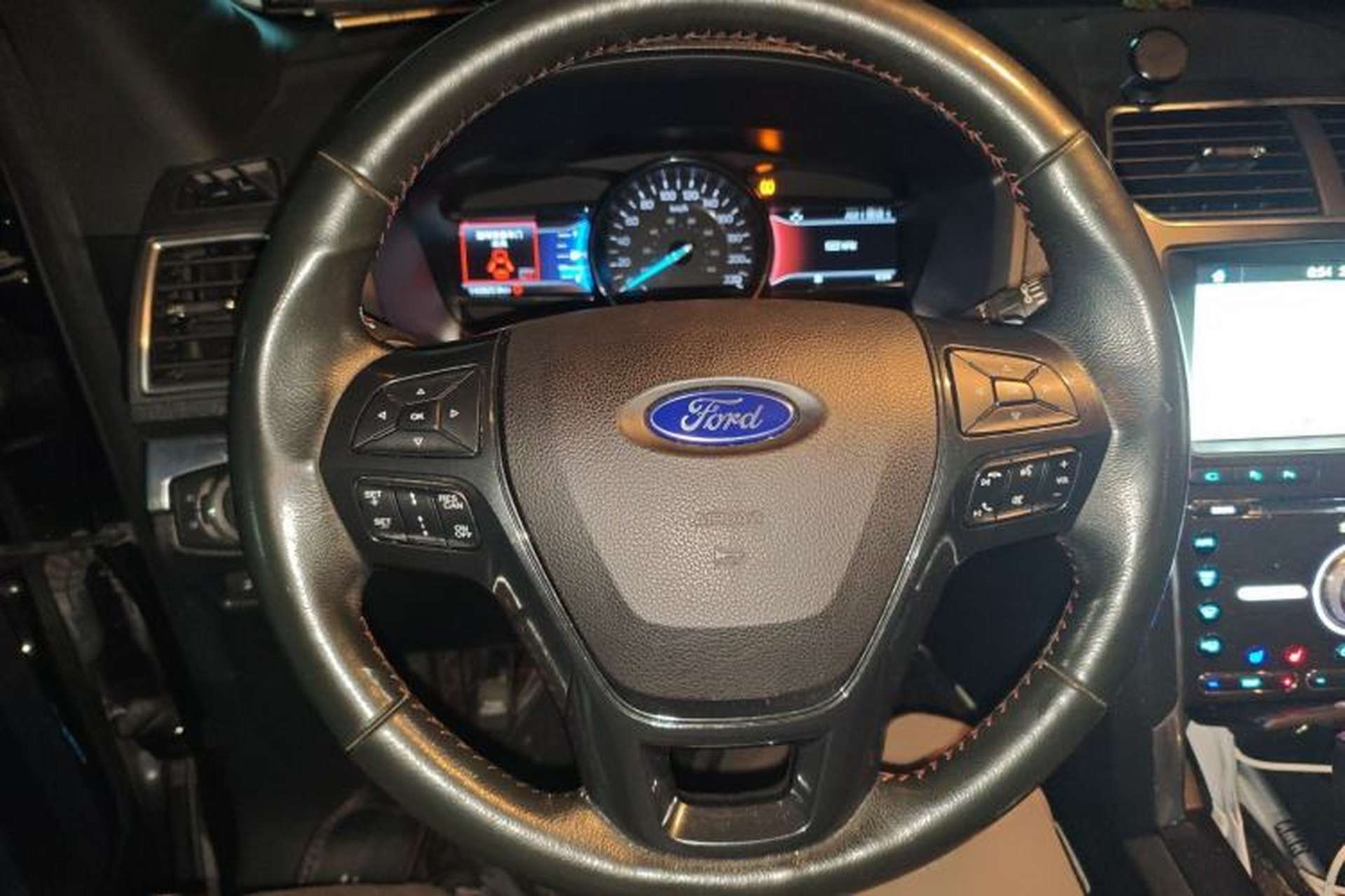 Used Ford Explorer 2017 3.5T Sport Edition Steering Wheel