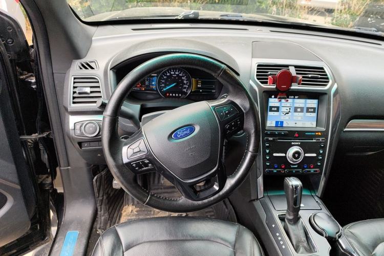 Used Ford Explorer 2017 2.3T Elite Edition Steering Wheel