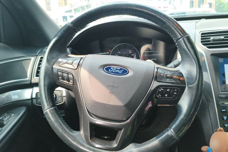 Used Ford Explorer 2017 2.3T Elite Edition Steering Wheel