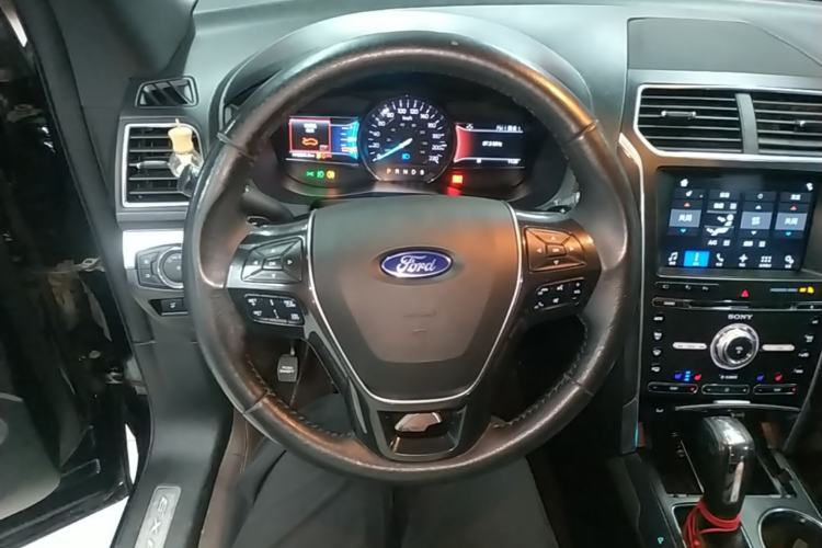 Used Ford Explorer 2017 2.3T Elite Edition Steering Wheel
