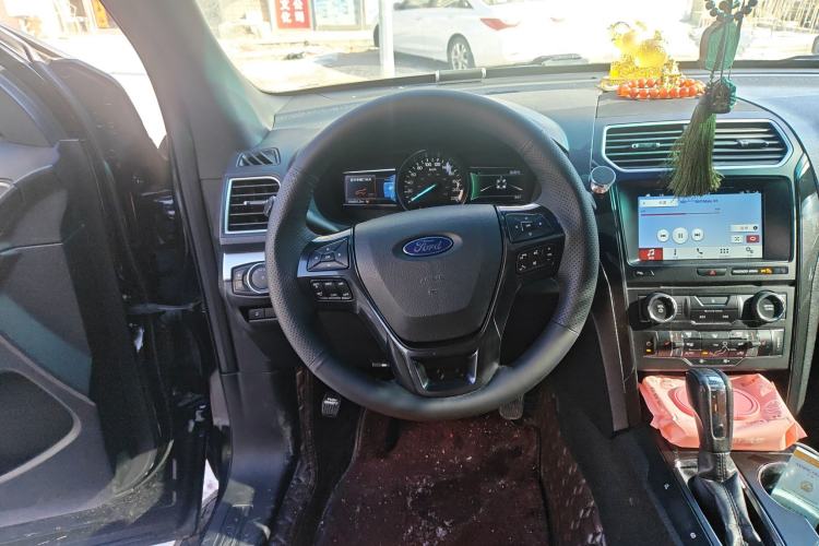 Used Ford Explorer 2017 2.3T Fashion Edition Steering Wheel