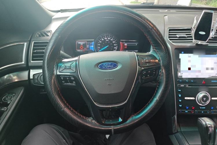 Used Ford Explorer 2017 3.5T Elite Edition Steering Wheel