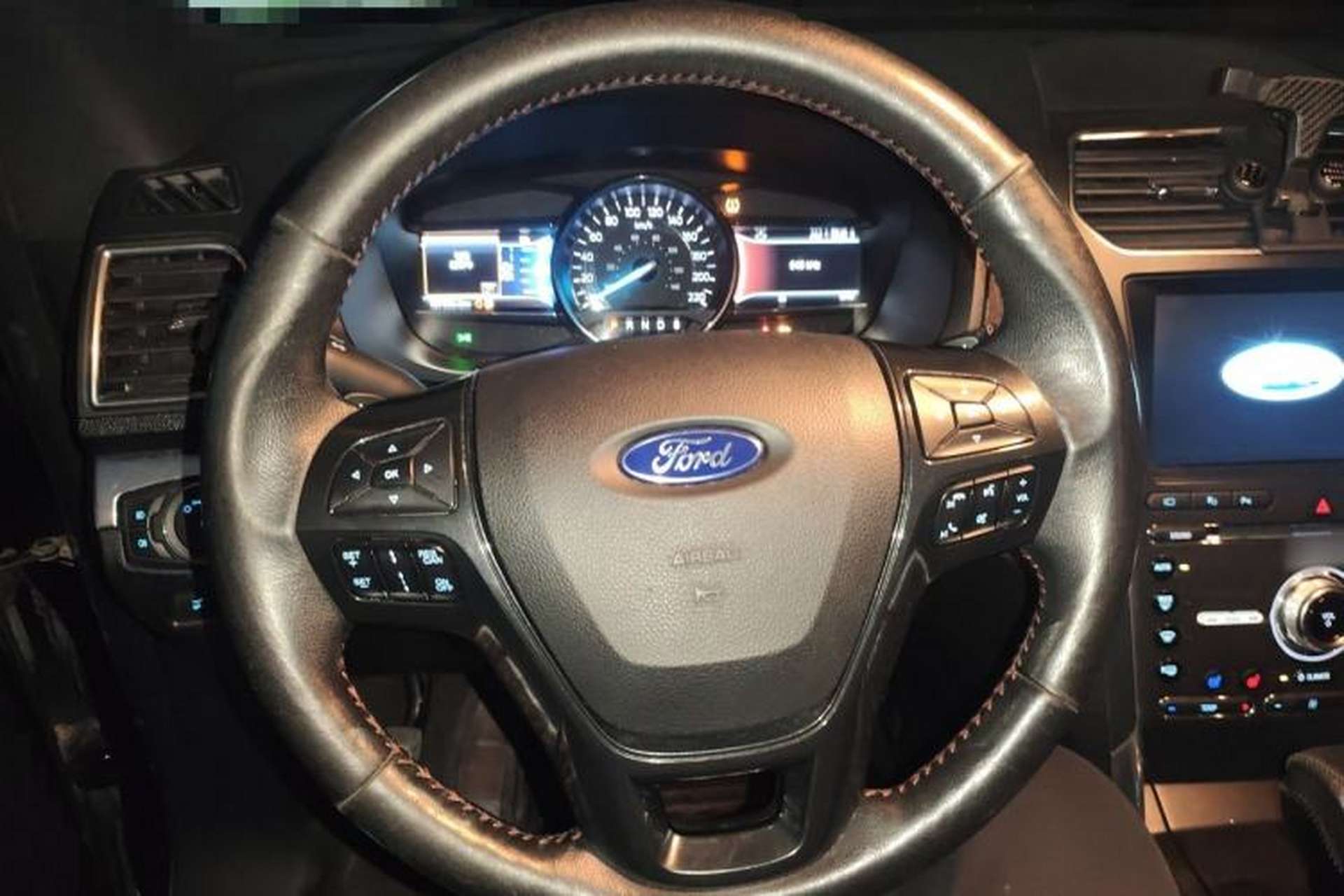 Used Ford Explorer 2017 3.5T Sport Edition Steering Wheel