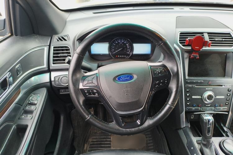 Used Ford Explorer 2017 2.3T Elite Edition Steering Wheel