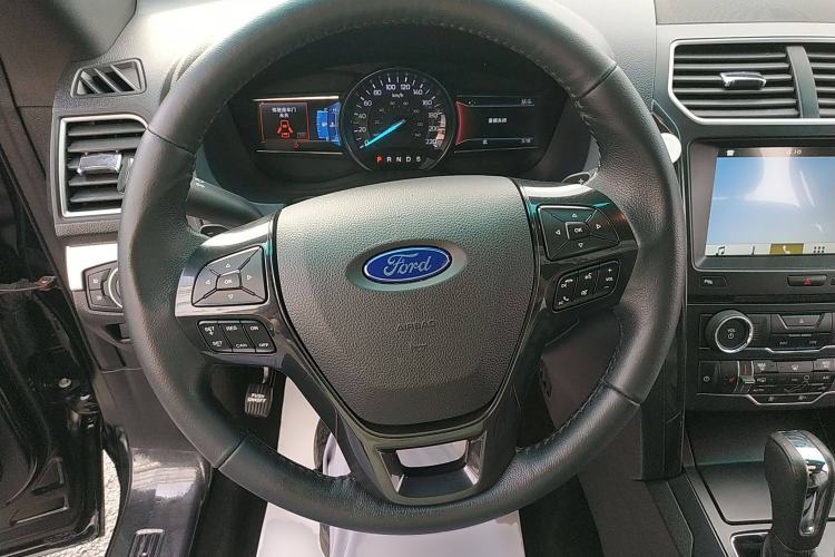 Used Ford Explorer 2017 2.3T Fashion Edition Steering Wheel