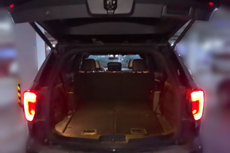 Used Ford Explorer 2017 2.3T Fashion Edition Trunk