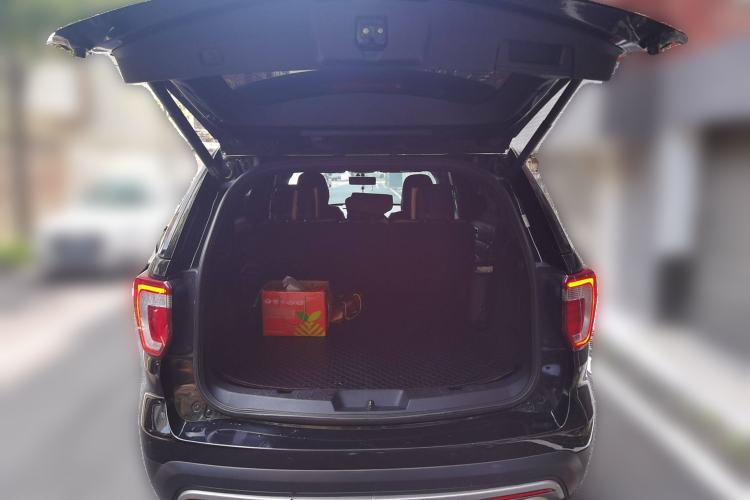 Used Ford Explorer 2017 2.3T Fashion Edition Trunk