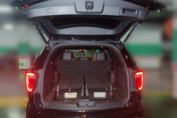 Used Ford Explorer 2017 2.3T Fashion Edition Trunk